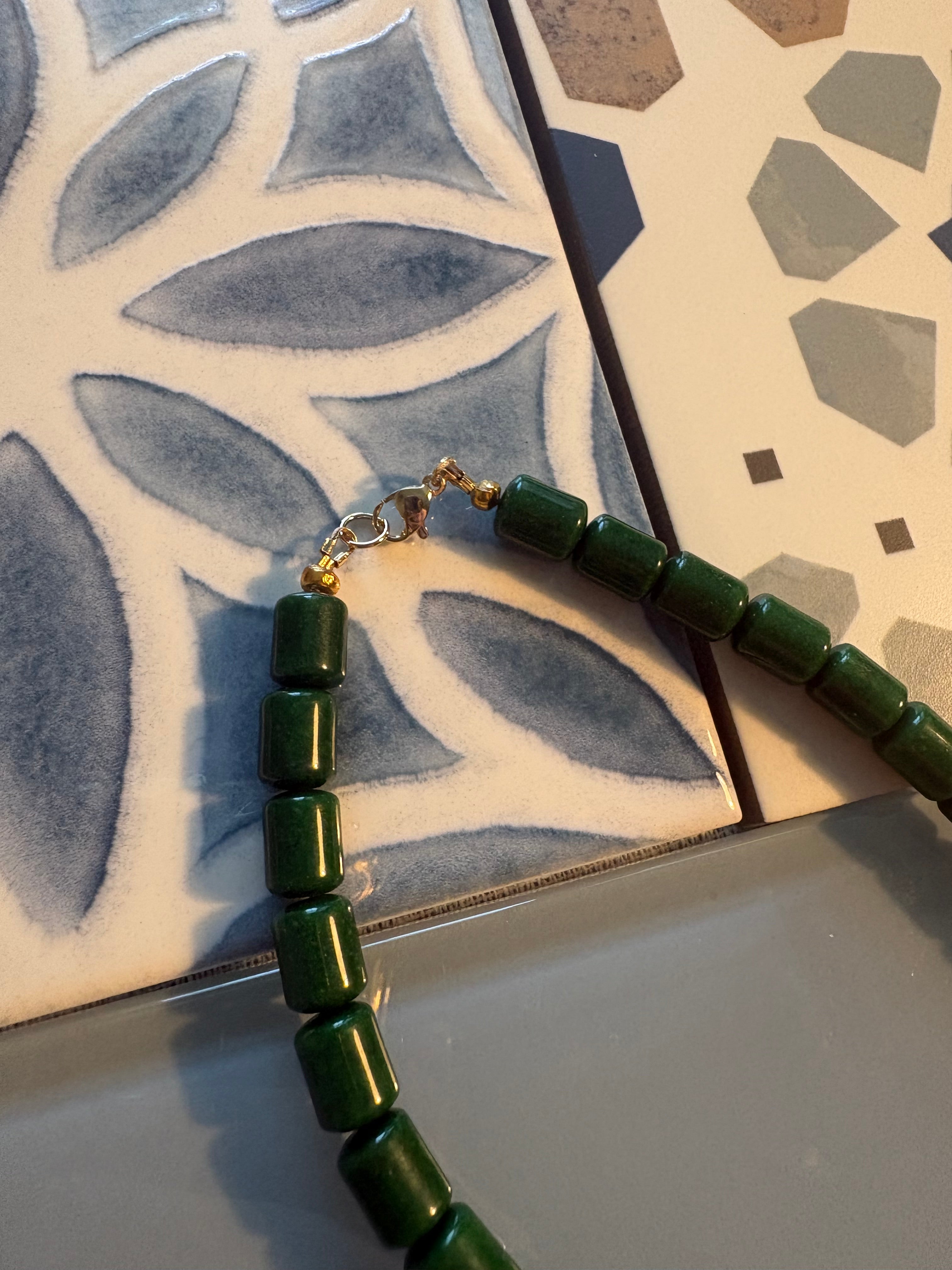 kelp forest necklace