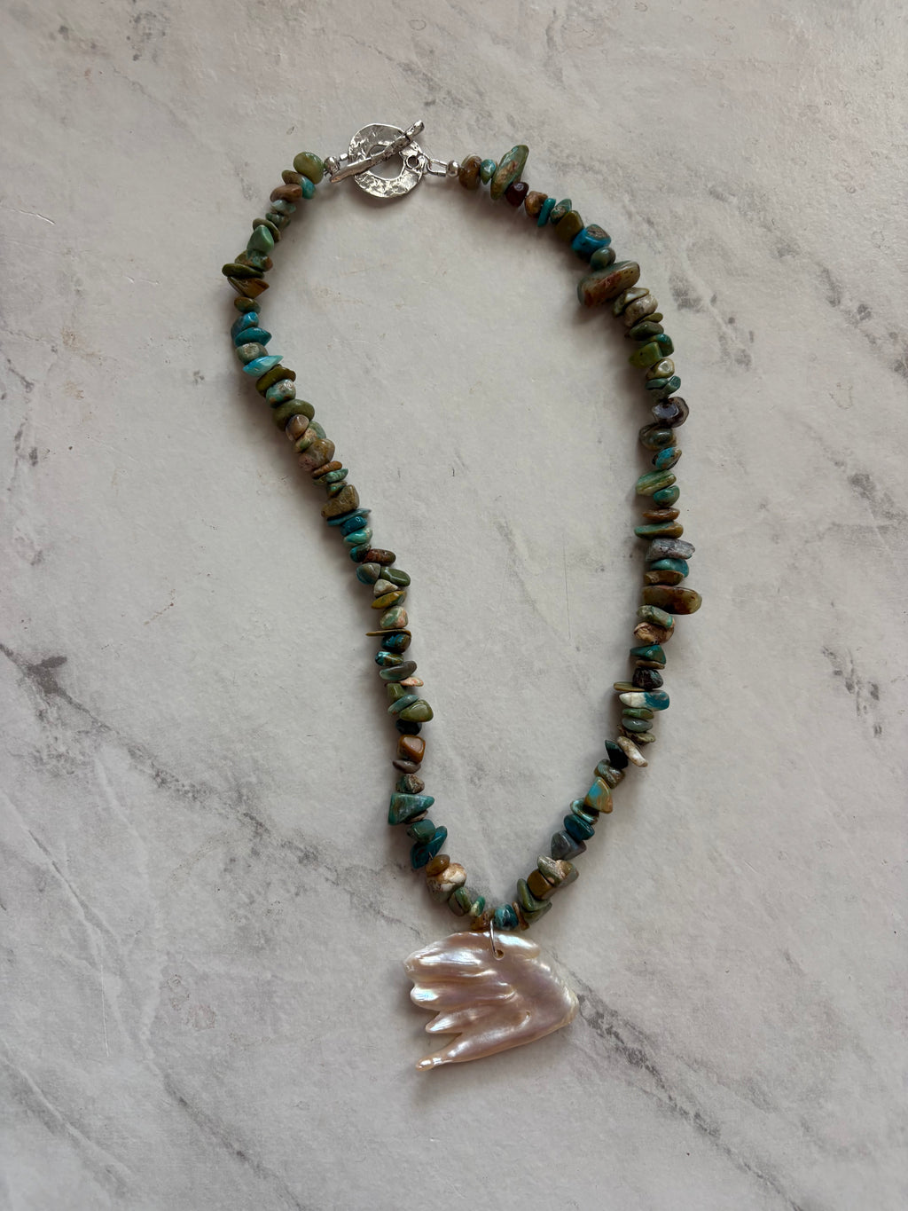 “kelp me, im tipsy” necklace