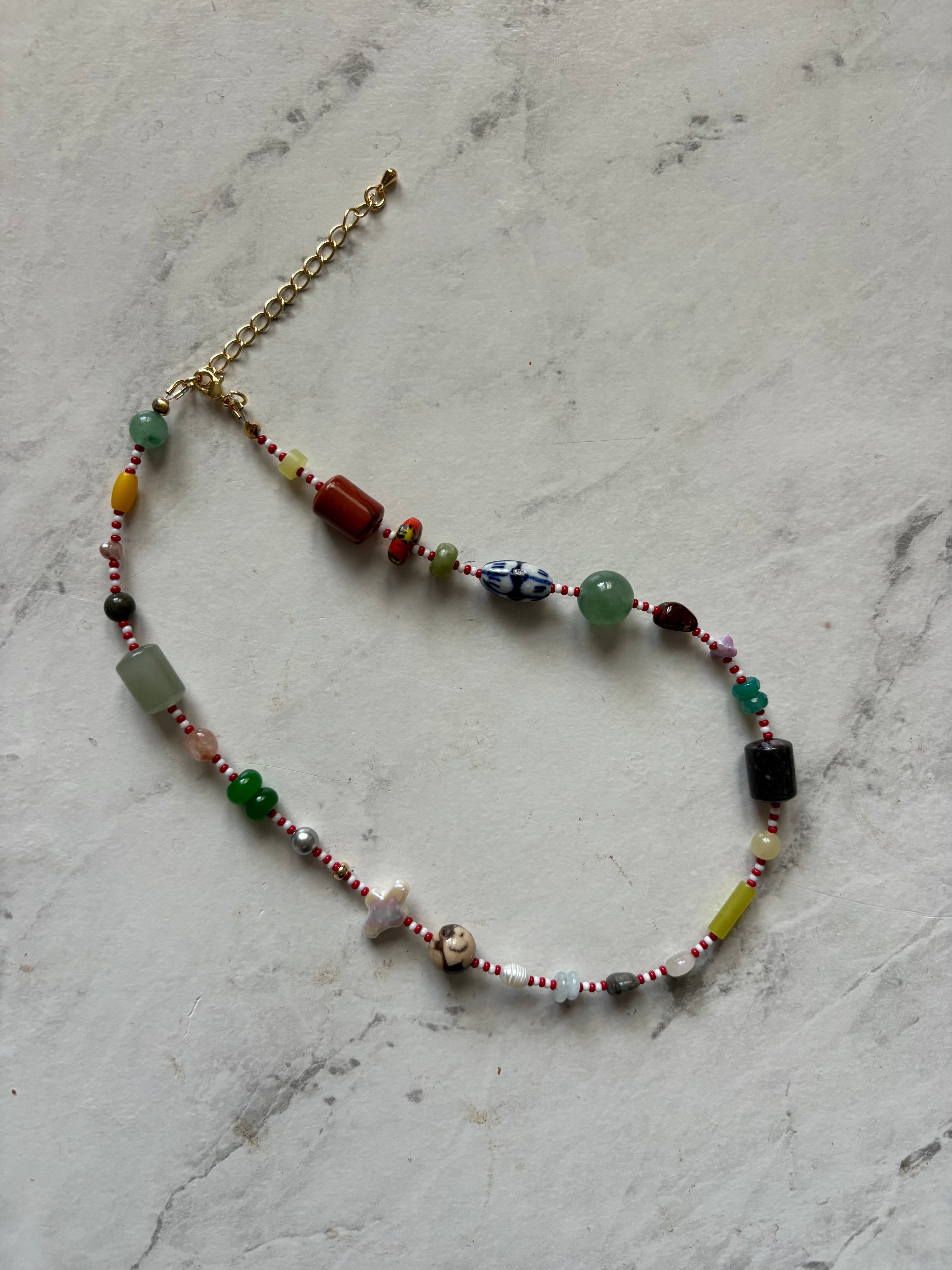 rocky shores necklace