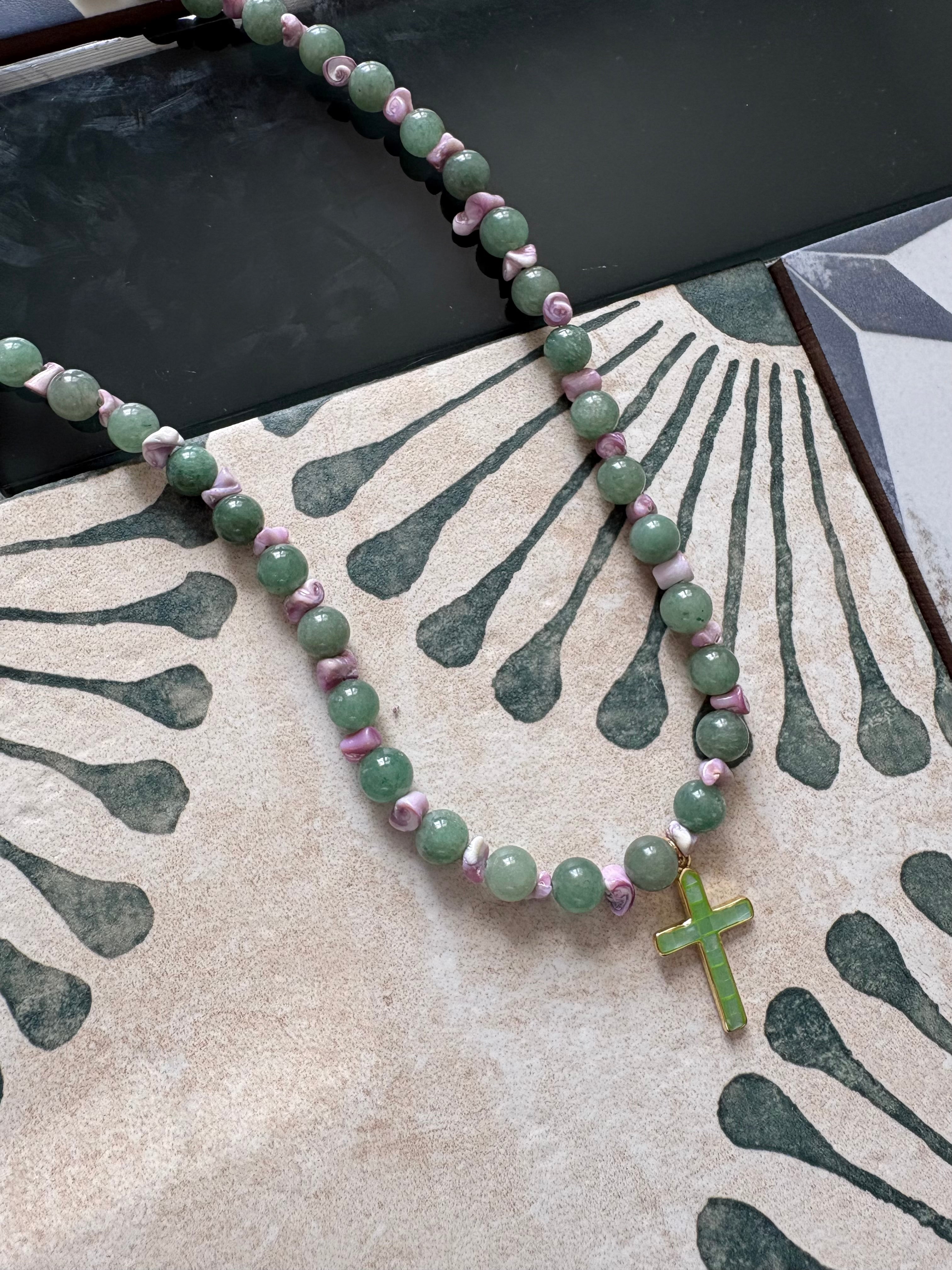 basil gimlet necklace
