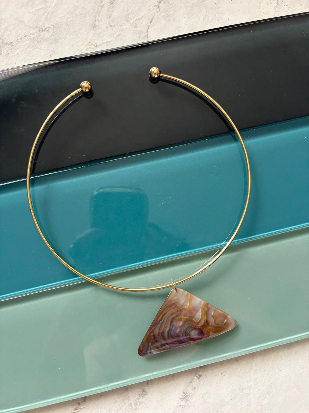 bermuda triangle choker