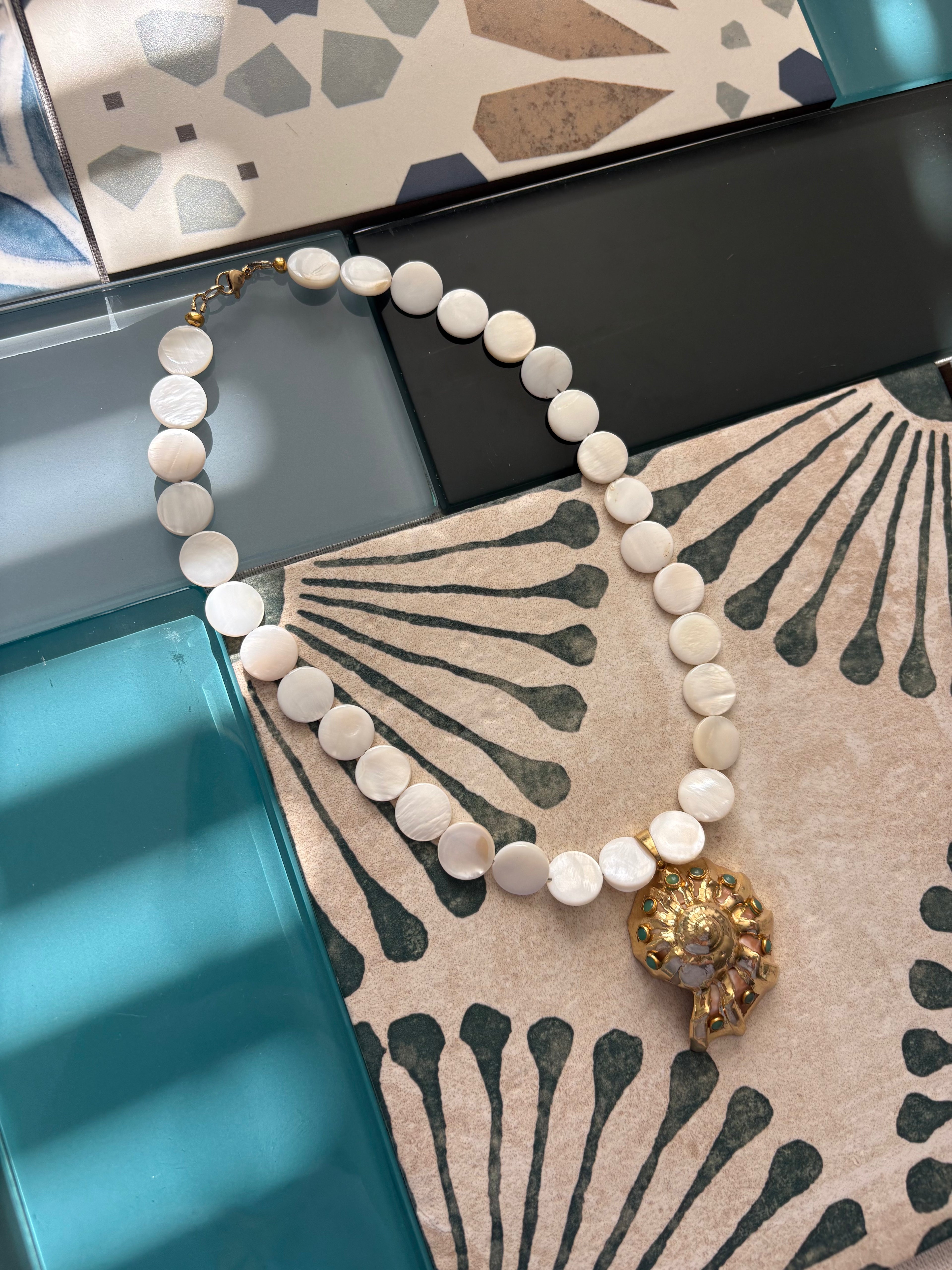 sirens dream necklace