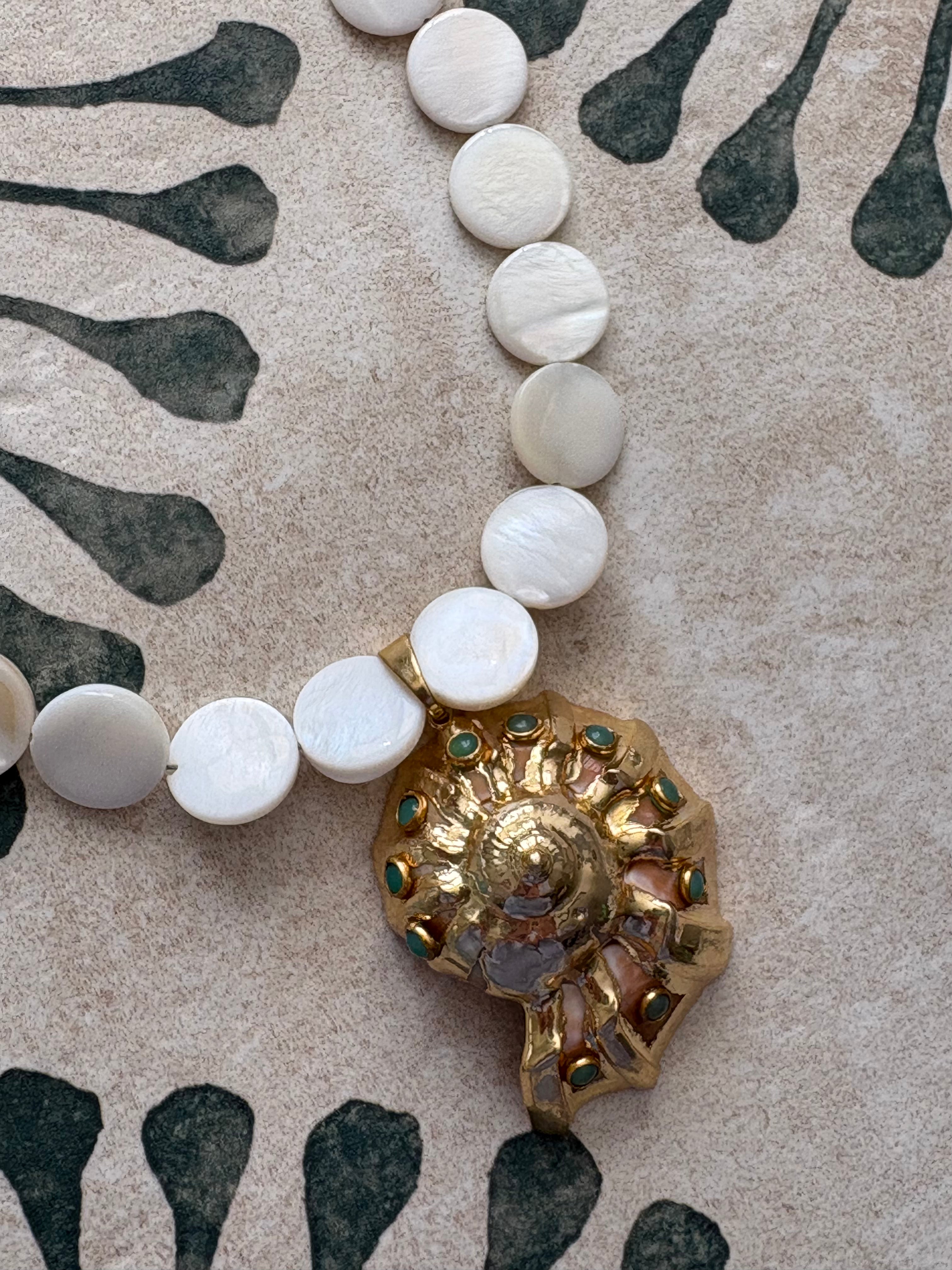 sirens dream necklace