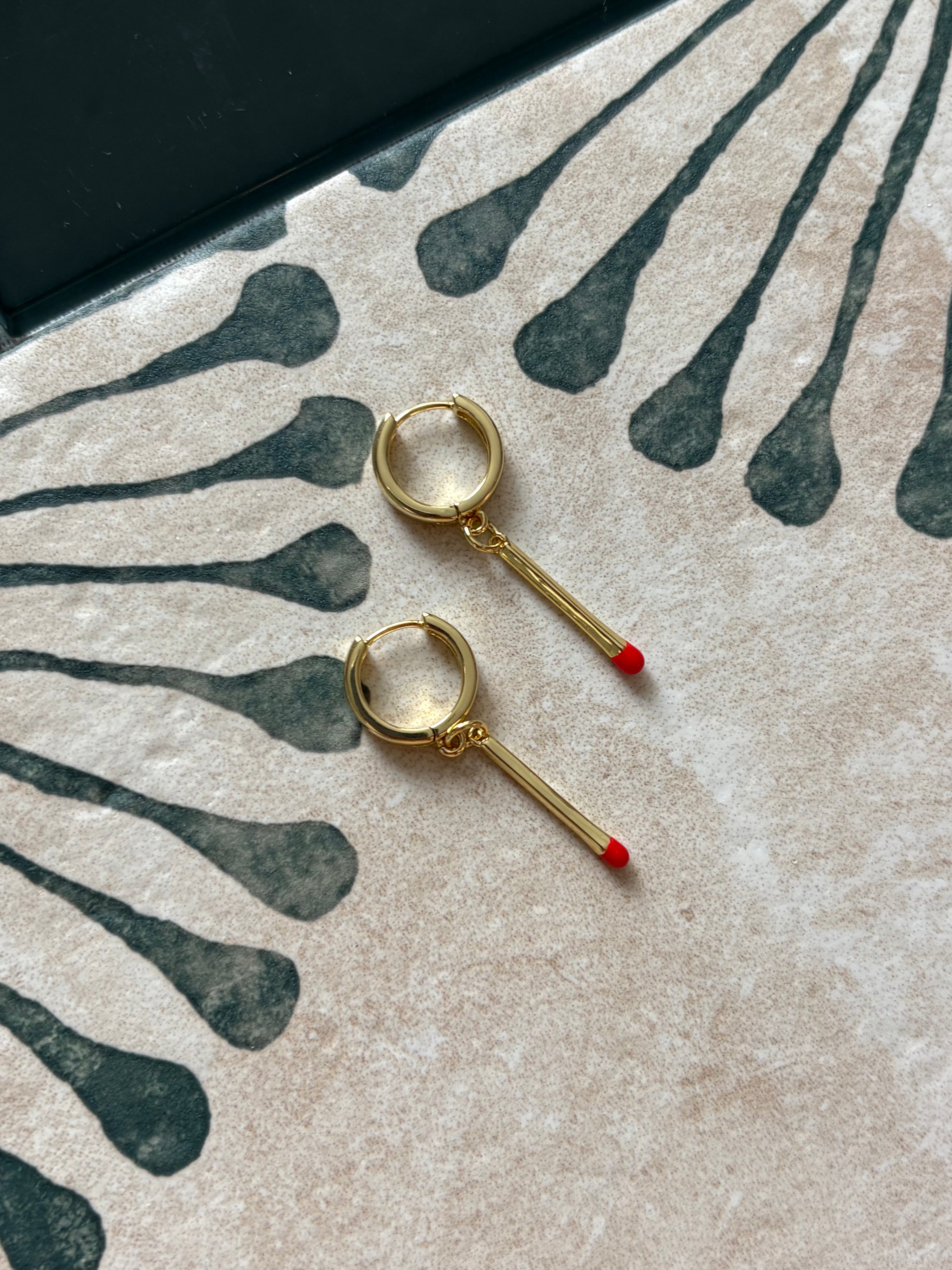beach bonfire earrings