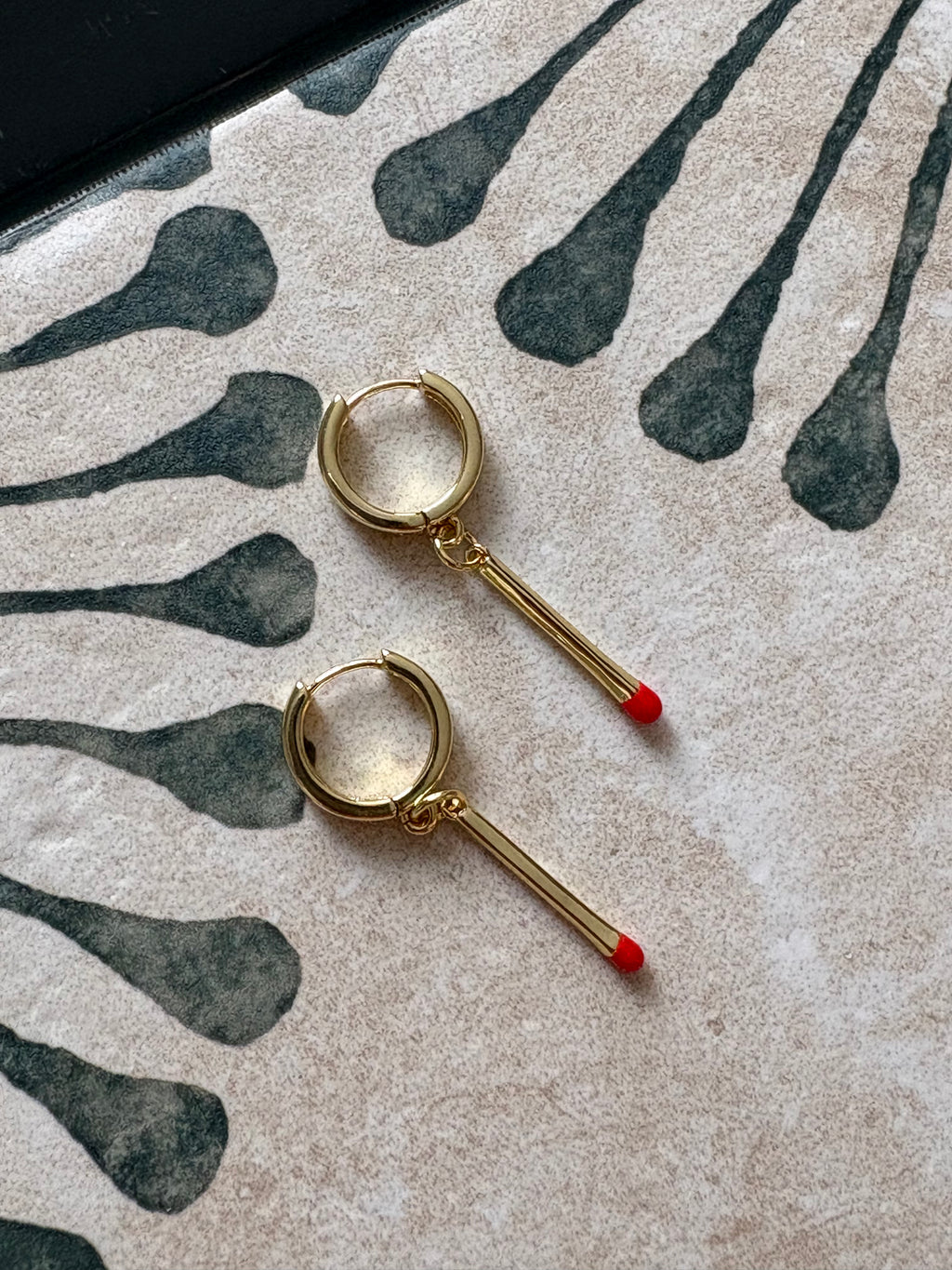 beach bonfire earrings