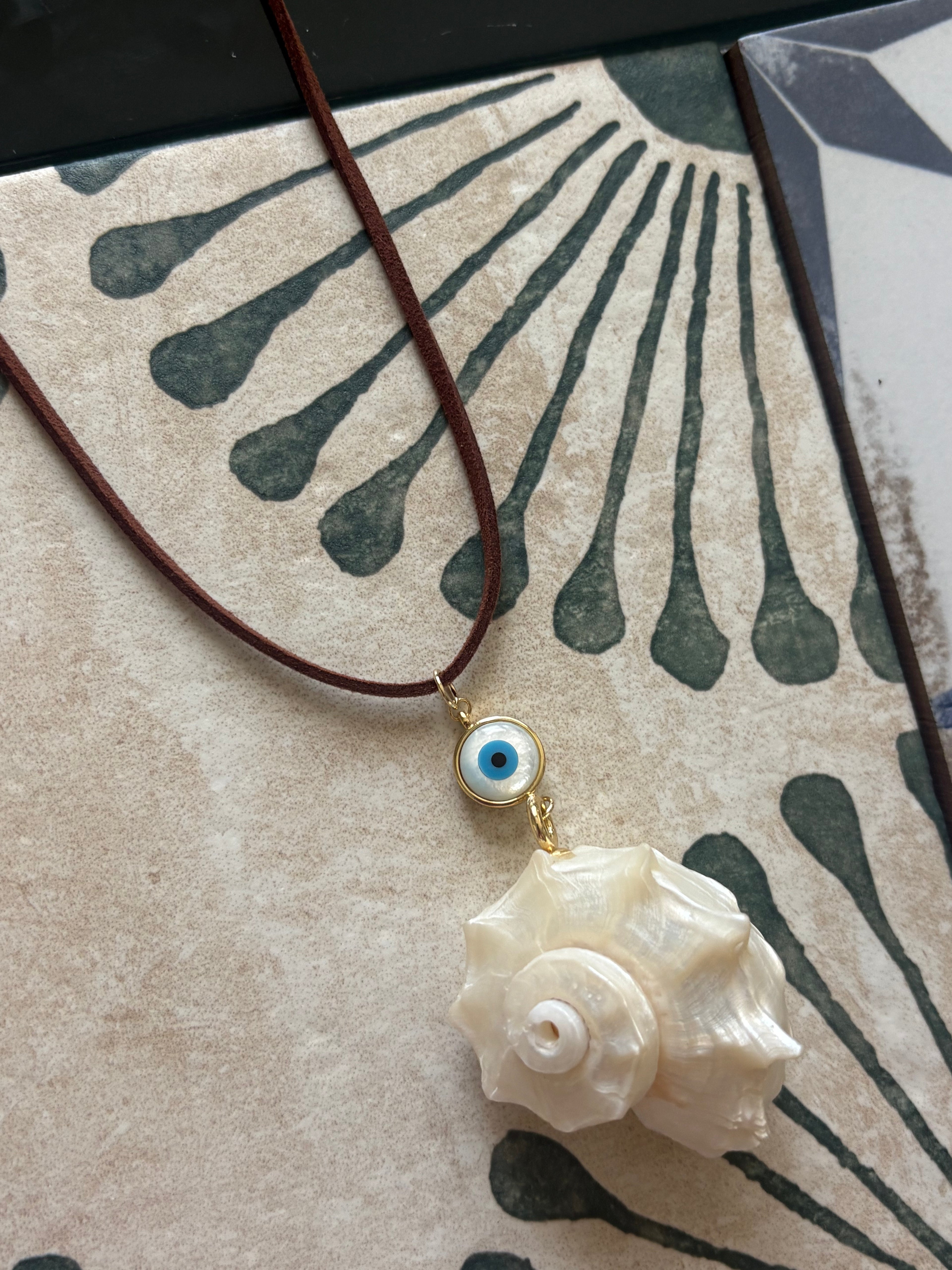 tide pool necklace