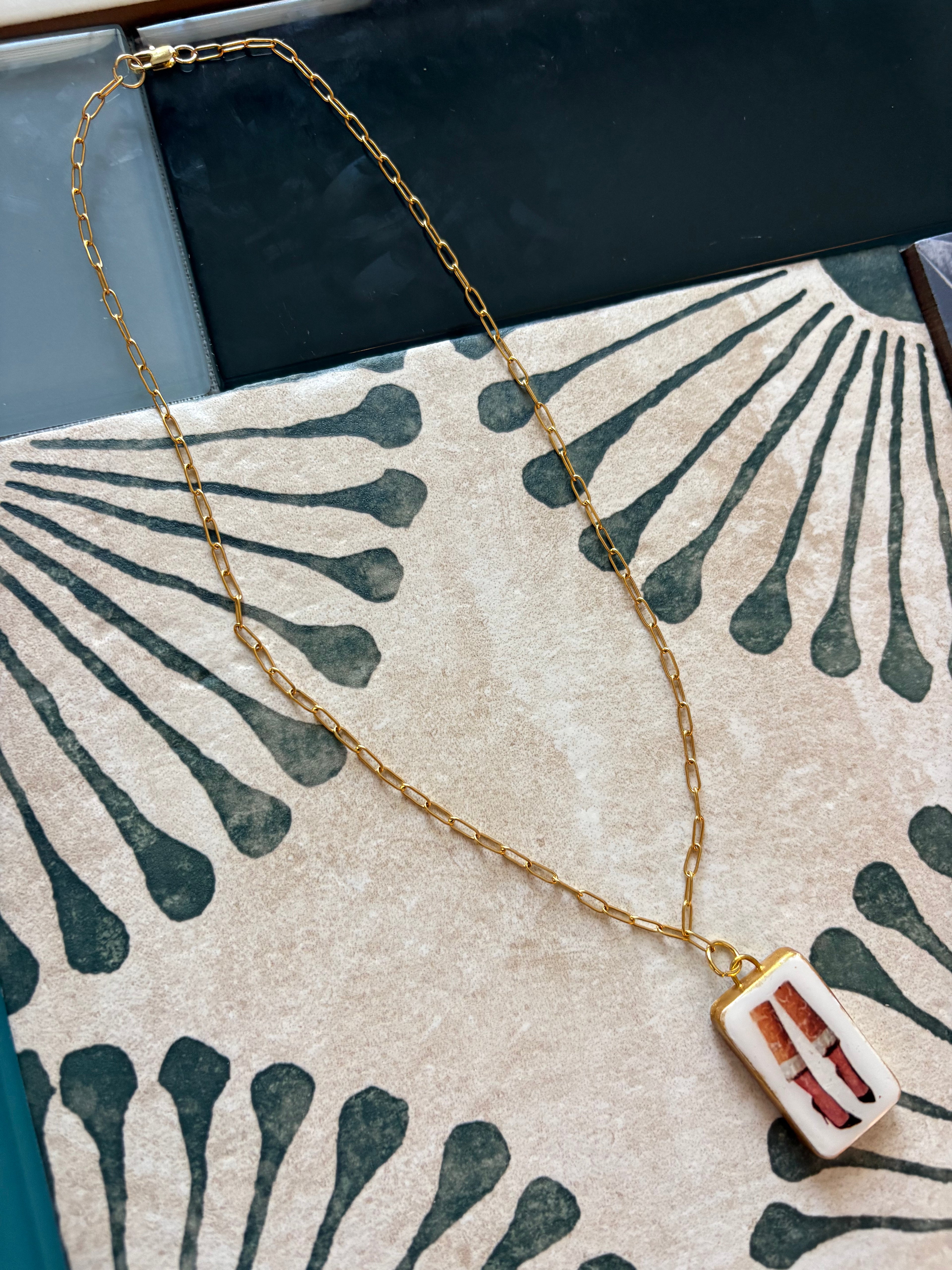 sea legs necklace